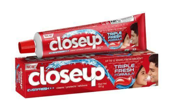 CLOSEUP EVERFRESH TOOTHPASTE 150G image 1